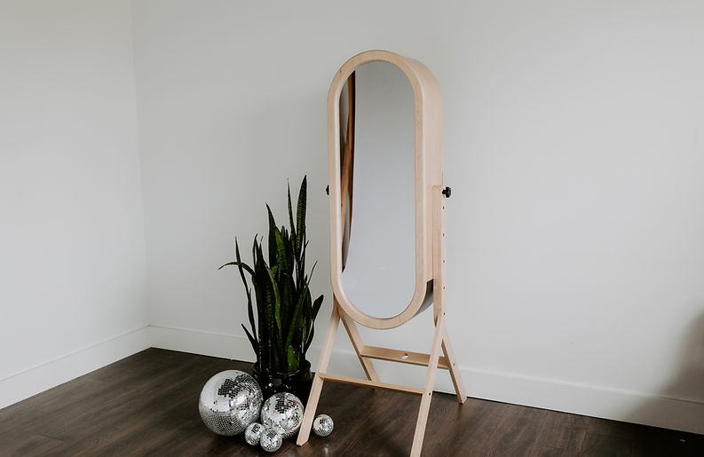 The Luxe Mirror Experience